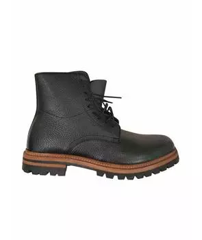 Высокие ботинки