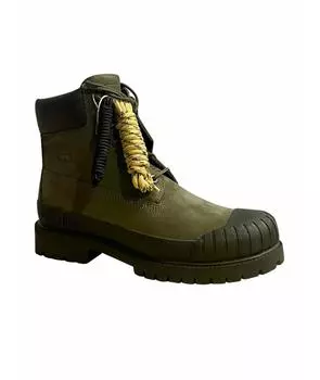 Высокие ботинки