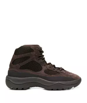 Высокие ботинки