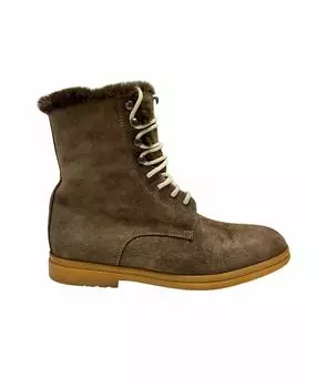 Высокие ботинки