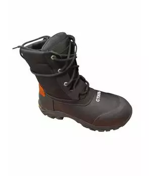 Высокие ботинки