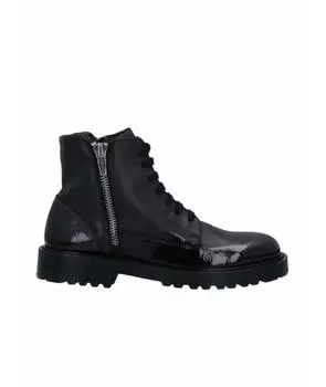 Высокие ботинки