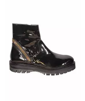 Высокие ботинки