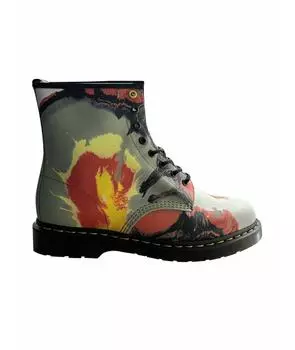 Высокие ботинки