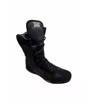 Высокие ботинки