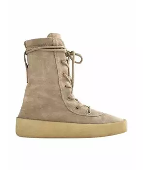 Высокие ботинки