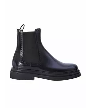 Высокие ботинки