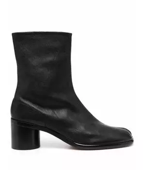 Высокие ботинки