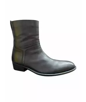 Высокие ботинки