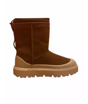 Высокие ботинки