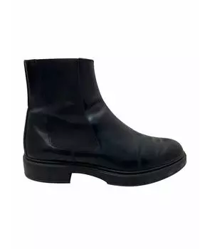 Высокие ботинки