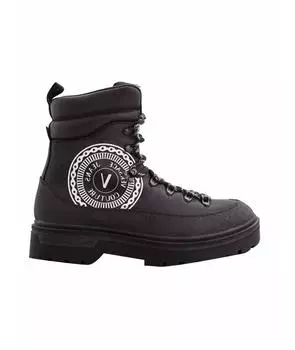 Высокие ботинки