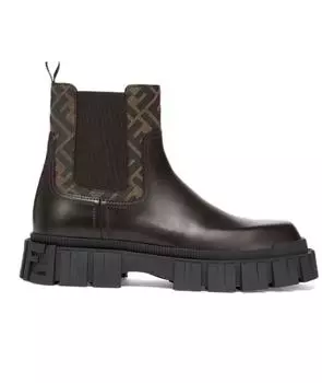 Высокие ботинки