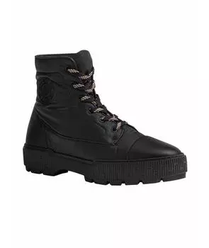 Высокие ботинки