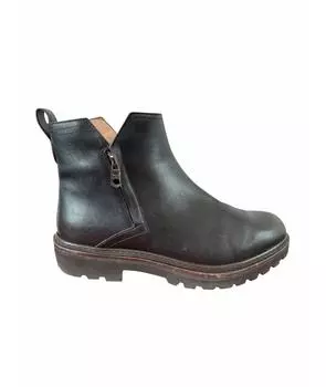 Высокие ботинки