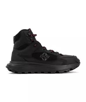 Высокие кроссовки / кеды