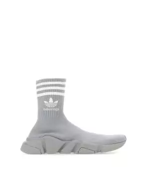 Высокие кроссовки / кеды