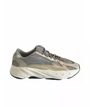 Высокие кроссовки / кеды