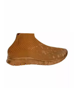 Высокие кроссовки / кеды