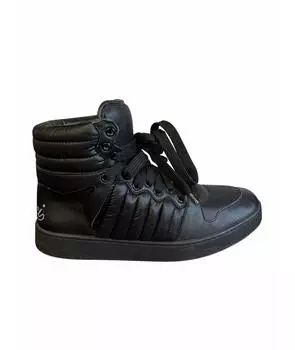 Высокие кроссовки / кеды