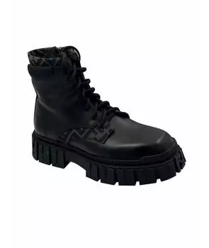 Высокие кроссовки / кеды