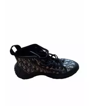 Высокие кроссовки / кеды