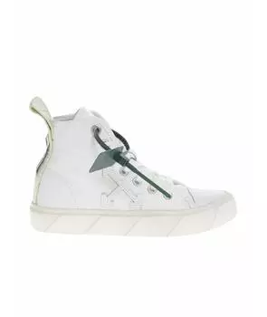 Высокие кроссовки / кеды