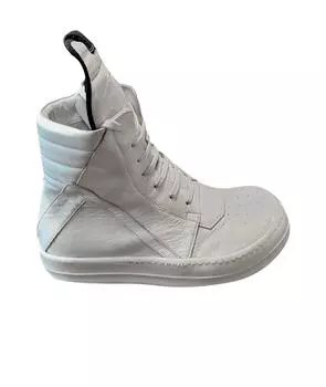 Высокие кроссовки / кеды