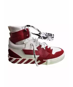 Высокие кроссовки / кеды