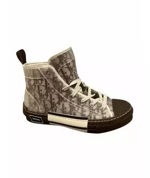 Высокие кроссовки / кеды