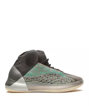 Высокие кроссовки / кеды