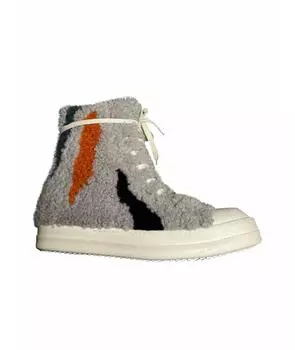 Высокие кроссовки / кеды