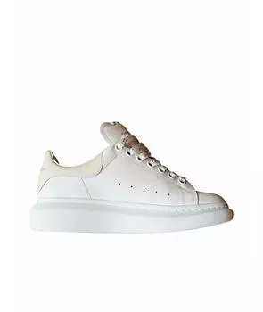 Высокие кроссовки / кеды