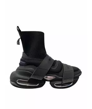 Высокие кроссовки / кеды