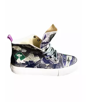 Высокие кроссовки / кеды