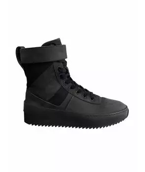 Высокие кроссовки / кеды