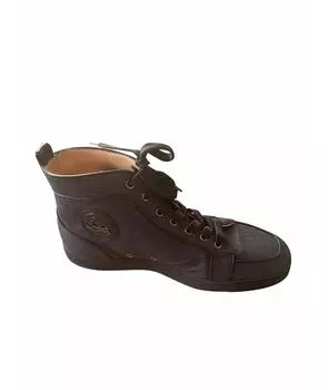 Высокие кроссовки / кеды