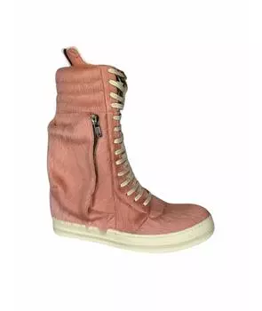 Высокие кроссовки / кеды