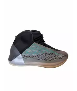 Высокие кроссовки / кеды