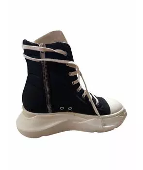 Высокие кроссовки / кеды