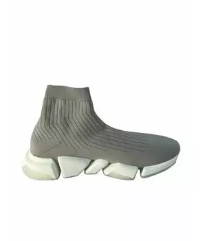 Высокие кроссовки / кеды