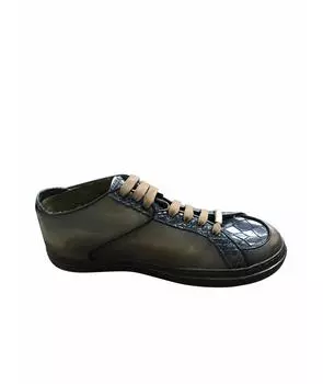 Высокие кроссовки / кеды