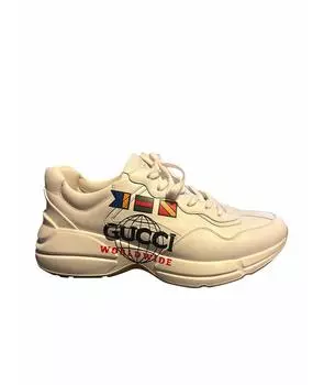 Высокие кроссовки / кеды