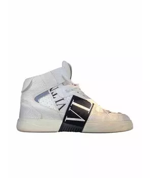 Высокие кроссовки / кеды