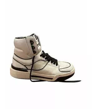 Высокие кроссовки / кеды