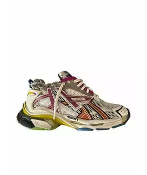 Высокие кроссовки / кеды