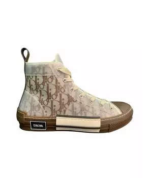 Высокие кроссовки / кеды