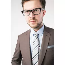 Мужской костюм коричневый