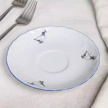 Блюдце Рококо. Гуси (16х16х2 см)