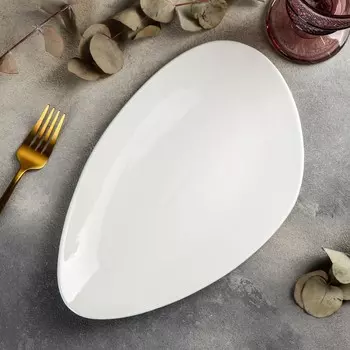 Блюдо (28х18х2 см)